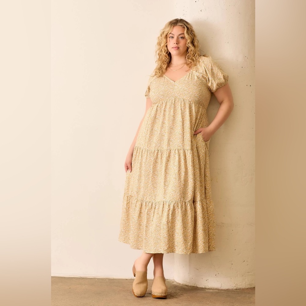 FLORAL TIERED DRESS - PLUS SIZE (BRAND NEW)